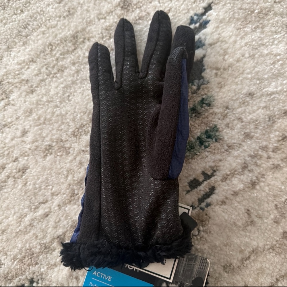 Isotoner Women’s Sherpa Fur Lined Active Smartouch Gloves Blue Size XS S - Picture 2 of 5